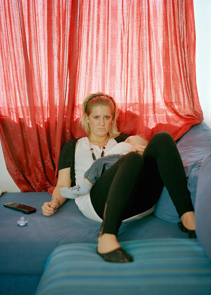 Paula Markert – Teenage Mothers / 2010 teenagemothers_02-2.jpg