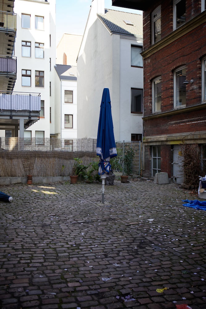 Paula Markert – Was jetzt so alles rauskommt / DIE ZEIT Hamburg / 2016 schanzenhof_003-1.jpg