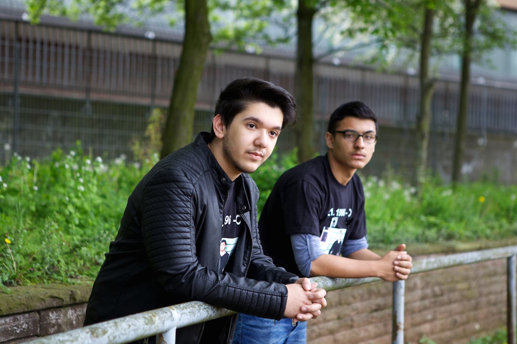 Paula Markert – Einer fehlt / Neon / 2016 einer_fehlt_neon_01-1.jpg