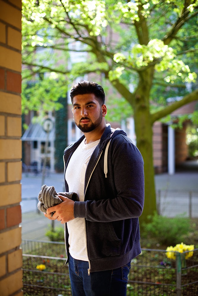 Paula Markert – Einer fehlt / Neon / 2016 einer_fehlt_neon_12-1.jpg