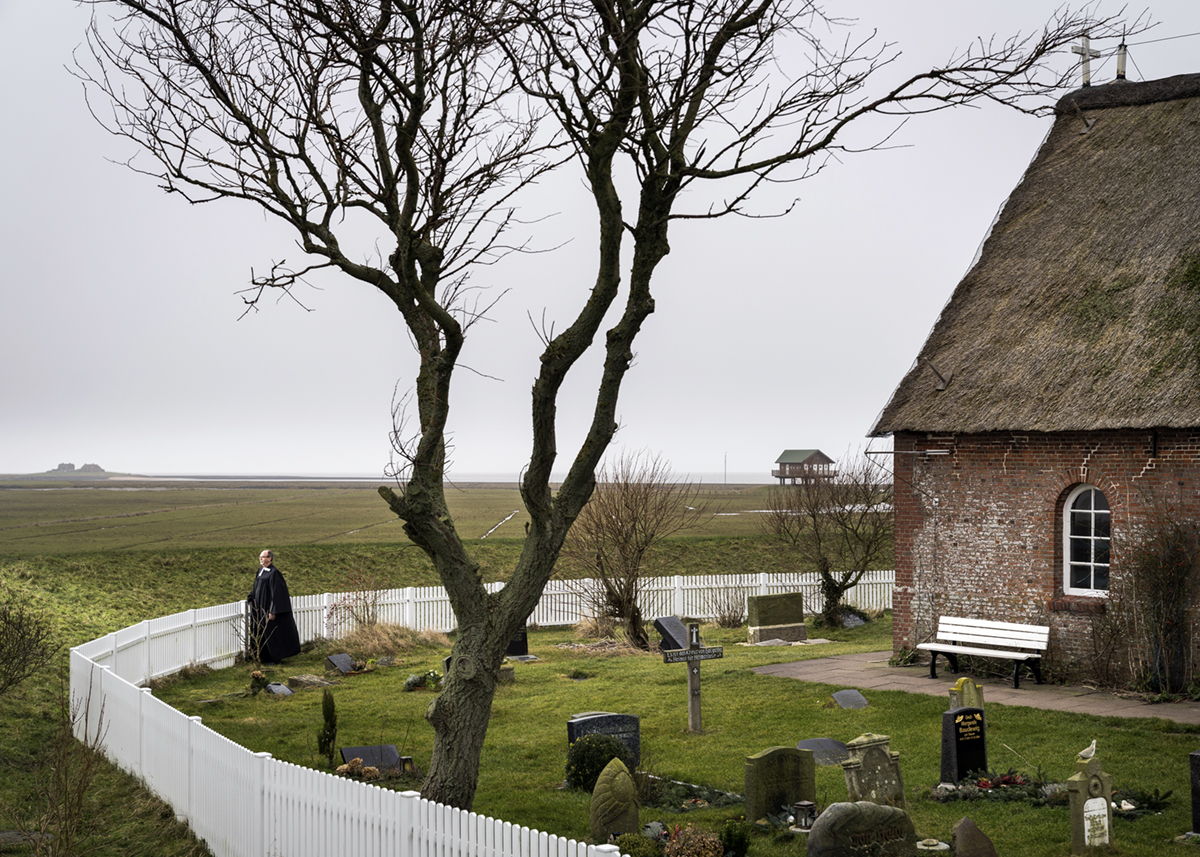 Paula Markert – Unter Friesen / DIE ZEIT Christ und Welt / 2020 hallig_hooge_005.jpg